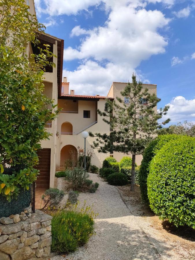 Appartement Avec Terrasse Vue Mer, Proximite Plage, Place Parking Sanary-sur-Mer Exterior photo