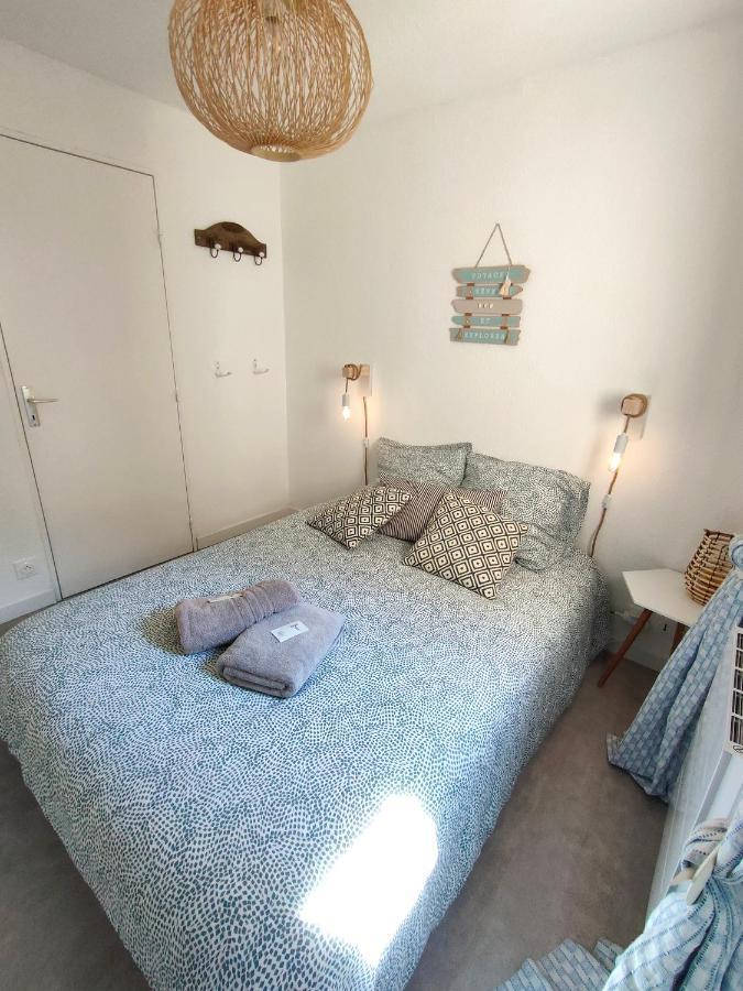 Appartement Avec Terrasse Vue Mer, Proximite Plage, Place Parking Sanary-sur-Mer Exterior photo